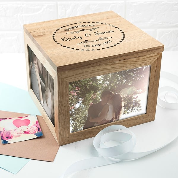 Couples' Oak Photo Keepsake Box with Heart Frame