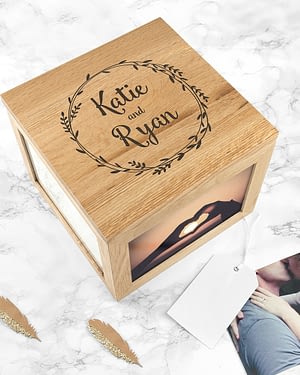 Couple's Oak Photo Keepsake Box With Wreath Design