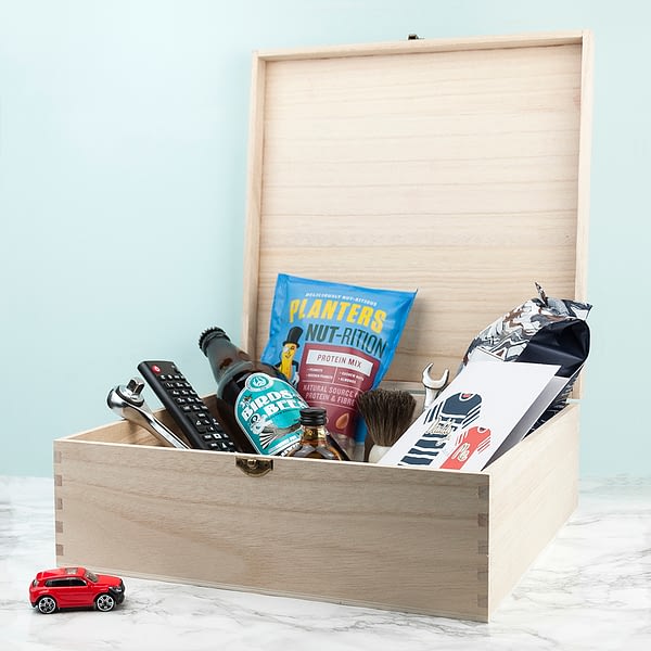 Personalised Happy First Papa Day Box