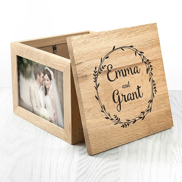 Couple's Oak Photo Keepsake Box With Wreath Design