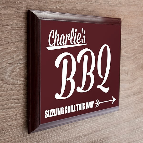 Personalised BBQ This Way! Garden Plaque