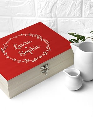 Personalised Romantic Wreath Tea Box