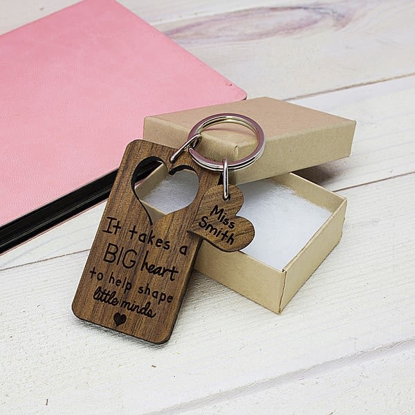 It Takes A Big Heart To Shape Little Minds Personalised Teachers Keyring