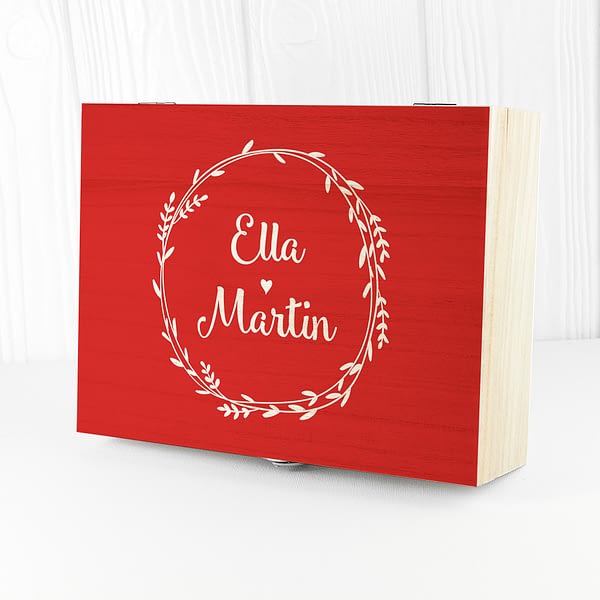 Personalised Romantic Wreath Tea Box