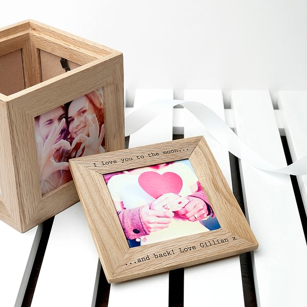 30 Days of Kisses Oak Photo Cube