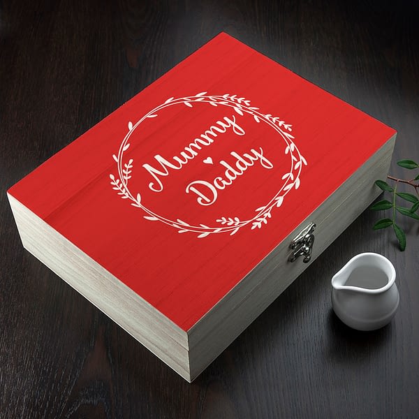 Personalised Romantic Wreath Tea Box